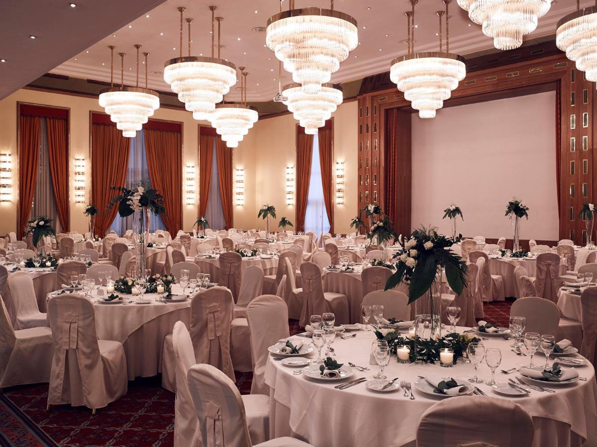 Hotel Du Lac Congress Center&Spa Ioannina Buitenkant foto The ballroom
