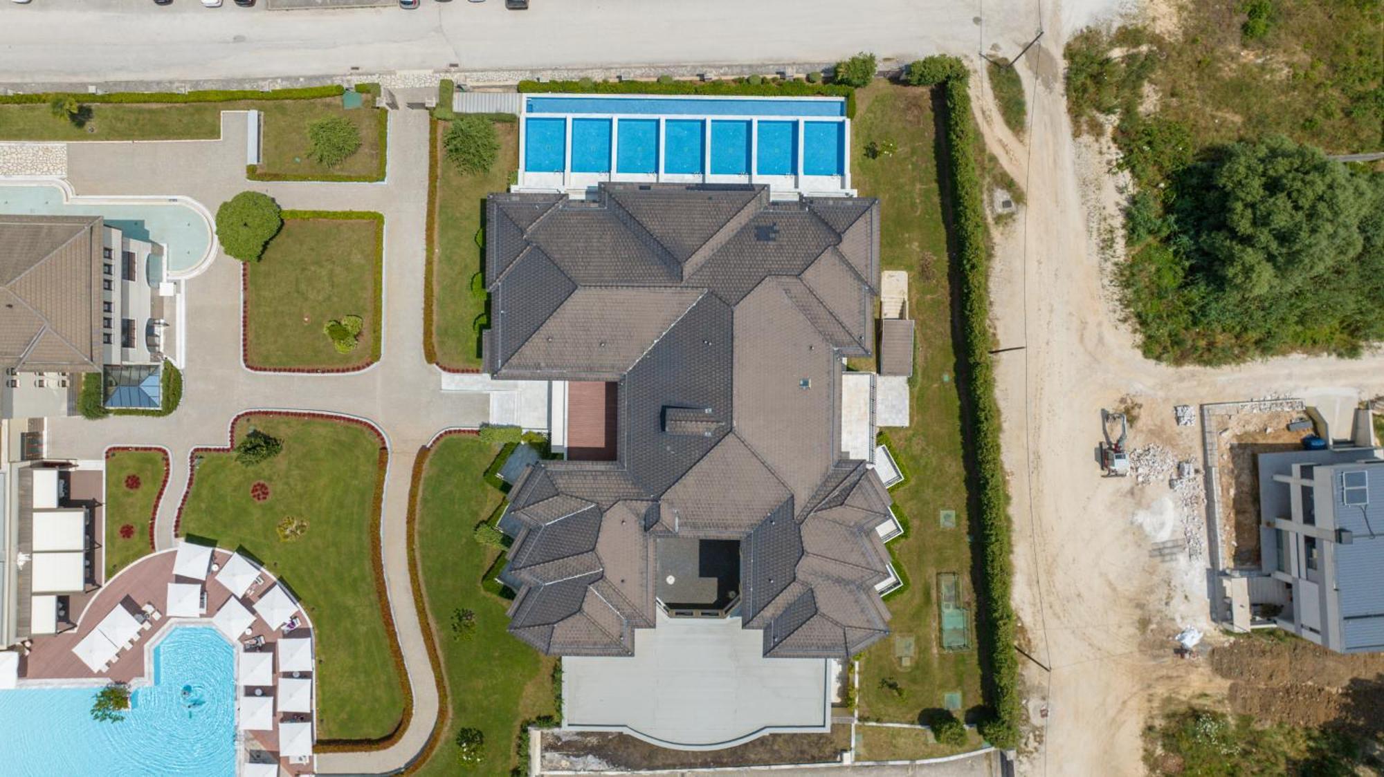 Hotel Du Lac Congress Center&Spa Ioannina Buitenkant foto Aerial view of the house