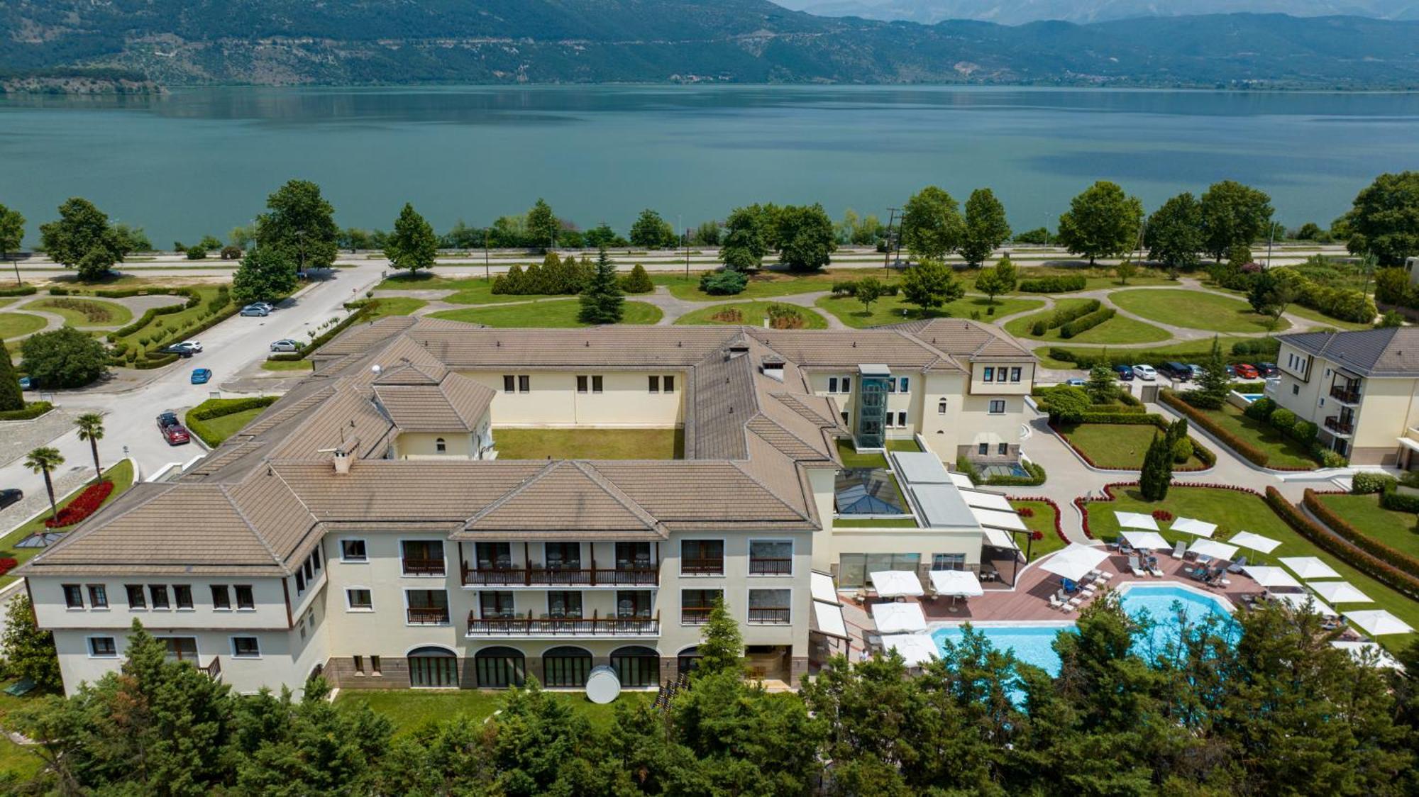 Hotel Du Lac Congress Center&Spa Ioannina Buitenkant foto
